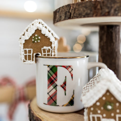 Gingerbread House Mug Topper – Tina's Chic Corner